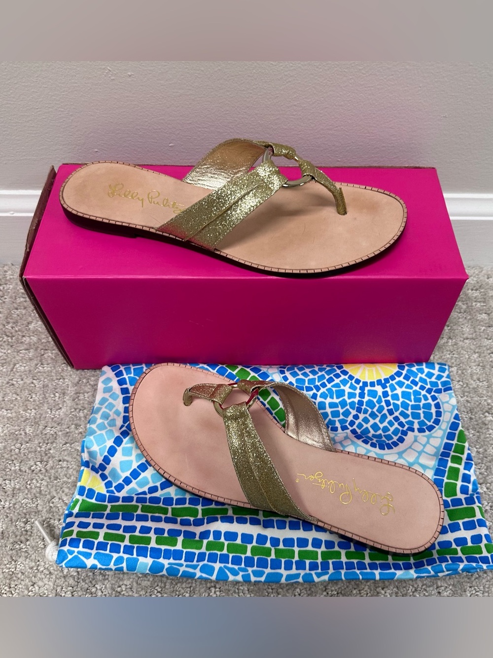 Lilly Pulitzer McKim Metallic Gold Glitter Thong Sandals New in Box!